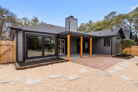Tiny photo for 10106 LINDSHIRE LN, Austin, TX 78748 (MLS # 5982033)