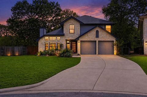 Photo of 501 Kingfisher Creek DR, Austin, TX 78748 (MLS # 6512384)