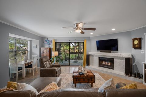 1135 Barton Hills DR 136 Austin TX 78704