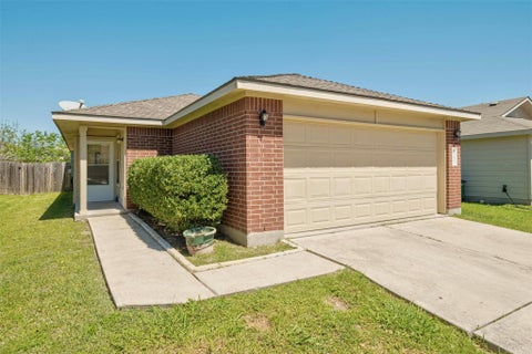 Photo of 12524 Sky Harbor DR, Del Valle, TX 78617 (MLS # 6139790)