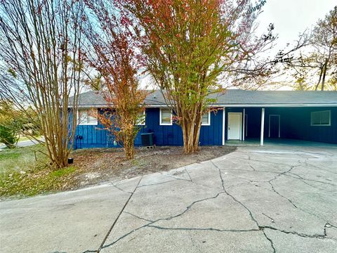 Photo of 4302 Scottsdale RD #B, Austin, TX 78721 (MLS # 8172930)