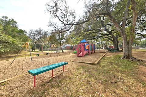 Tiny photo for 11362 Canterbury Tales LN, Austin, TX 78748 (MLS # 1080532)