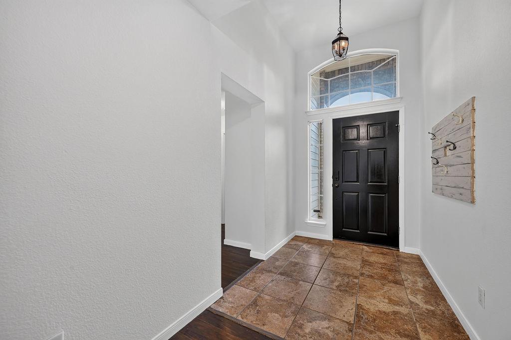 2113 Pearson WAY