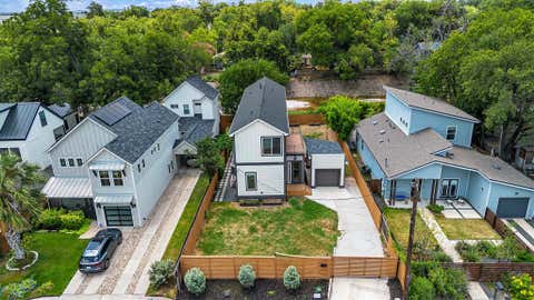 Tiny photo for 3101 Lyons RD #n/a, Austin, TX 78702 (MLS # 4187460)