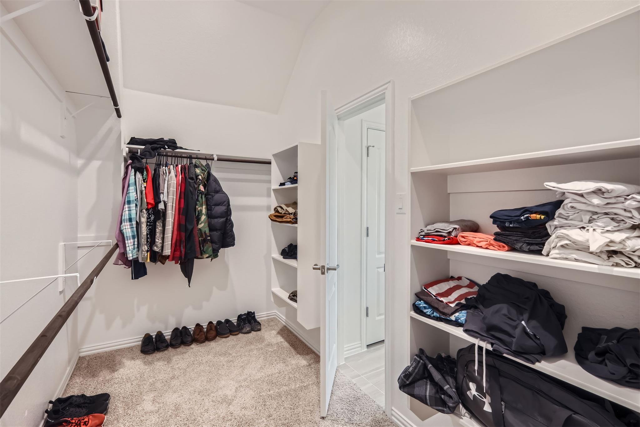 Bastrop, Texas 78602, United States, 3 Bedrooms Bedrooms, ,2 BathroomsBathrooms,Residential,Active,93464