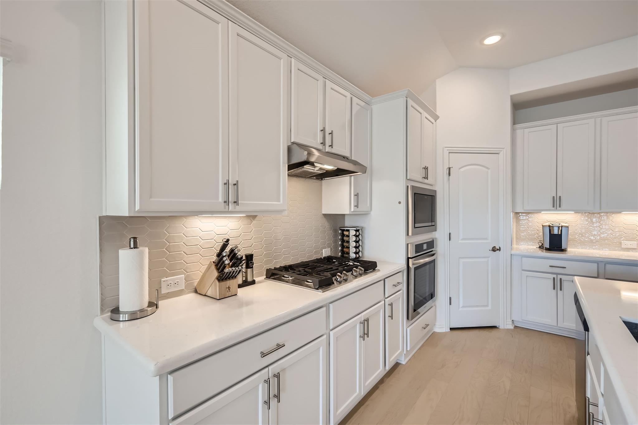 Bastrop, Texas 78602, United States, 3 Bedrooms Bedrooms, ,2 BathroomsBathrooms,Residential,Active,93464