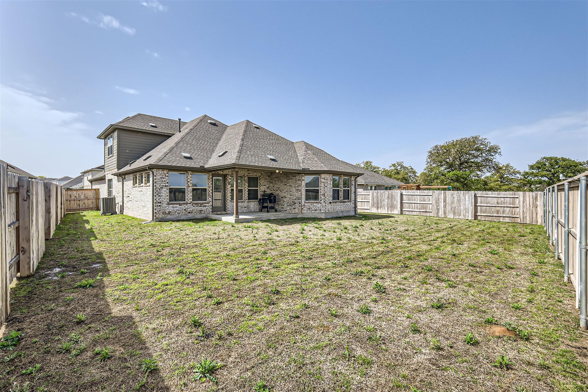Bastrop, Texas 78602, United States, 3 Bedrooms Bedrooms, ,2 BathroomsBathrooms,Residential,Active,93464