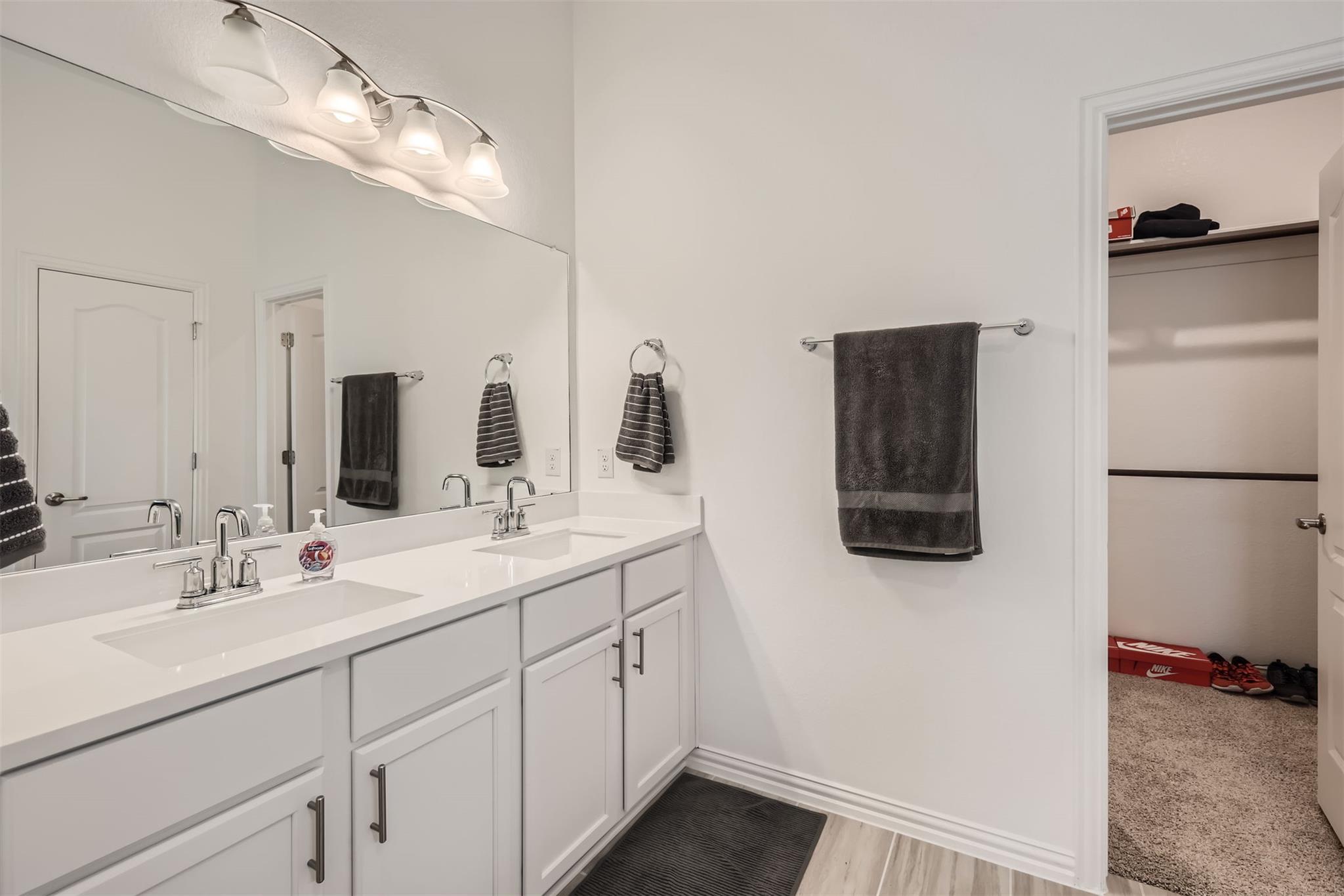 Bastrop, Texas 78602, United States, 3 Bedrooms Bedrooms, ,2 BathroomsBathrooms,Residential,Active,93464