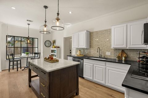 Tiny photo for 10606 Beckwood DR, Austin, TX 78726 (MLS # 5679051)