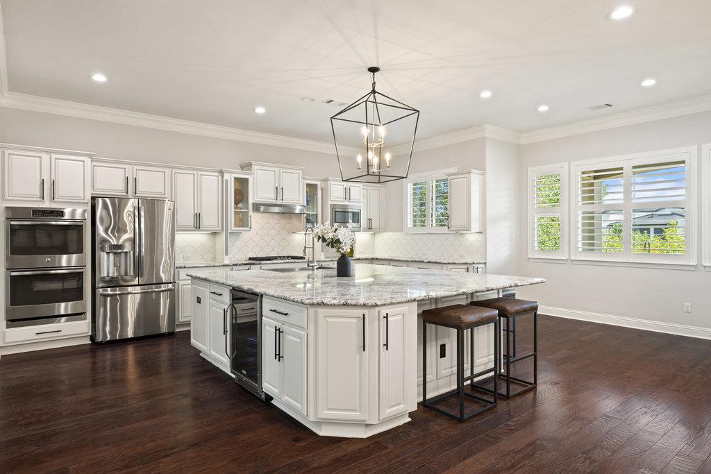 305 Enchanted Hilltop WAY