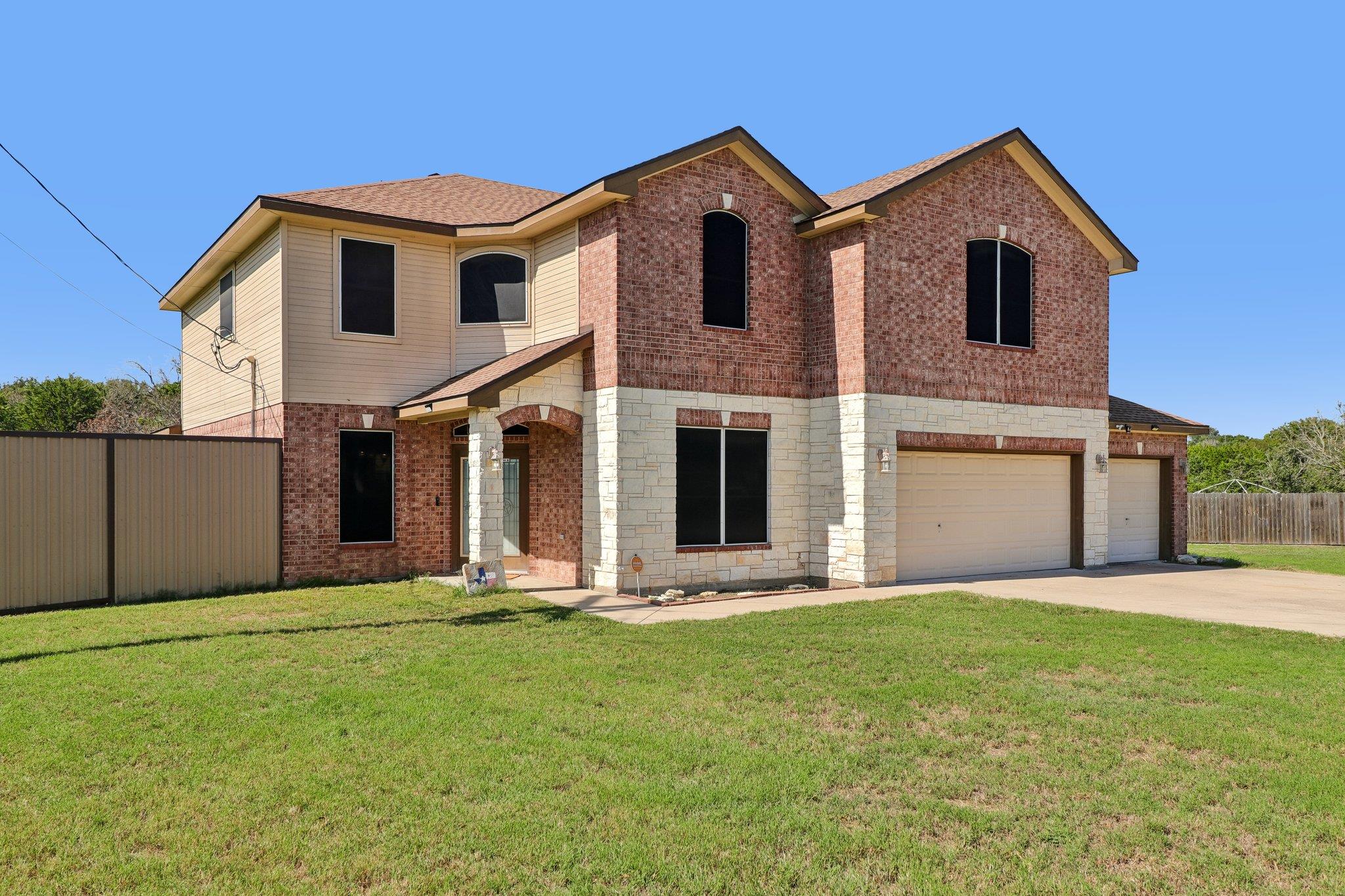 1180 Homestead