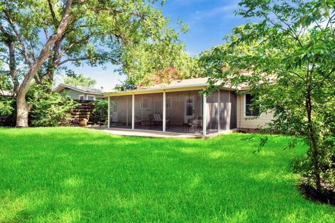 Tiny photo for 1405 Briarcliff BLVD, Austin, TX 78723 (MLS # 1523679)