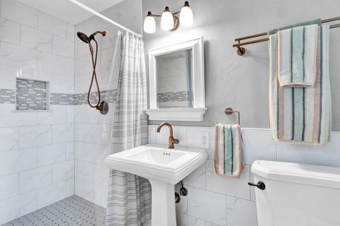 Tiny photo for 1405 Briarcliff BLVD, Austin, TX 78723 (MLS # 1523679)