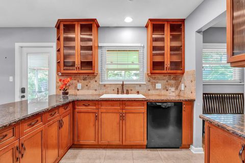 Tiny photo for 1405 Briarcliff BLVD, Austin, TX 78723 (MLS # 1523679)