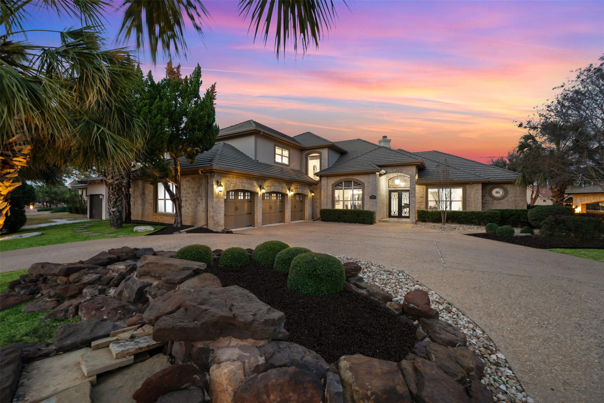 130 Applehead Island DR