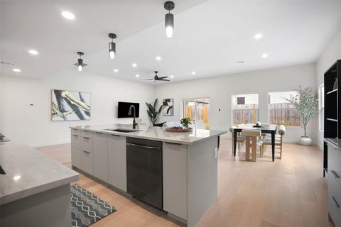 Tiny photo for 6307 Clubway LN, Austin, TX 78745 (MLS # 1811258)