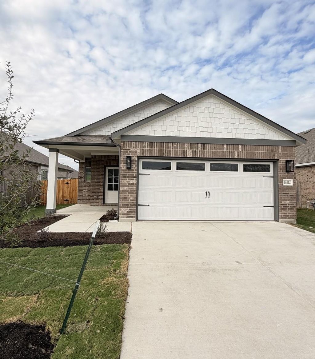 Photo of 18312 Emu LN, Manor, TX 78653 (MLS # 2831796)