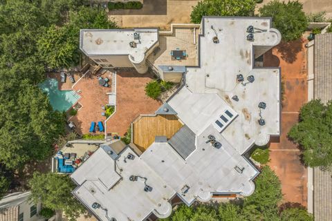 Tiny photo for 1 Crystal Springs Court CT #H, The Hills, TX 78738 (MLS # 9778437)