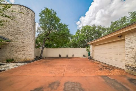 Tiny photo for 1 Crystal Springs Court CT #H, The Hills, TX 78738 (MLS # 9778437)