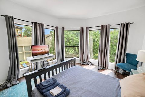 Tiny photo for 1 Crystal Springs Court CT #H, The Hills, TX 78738 (MLS # 9778437)