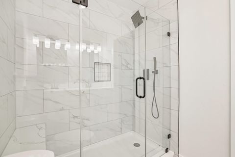 Tiny photo for 5101 Woodmoor DR, Austin, TX 78721 (MLS # 2012318)