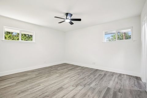 Tiny photo for 5101 Woodmoor DR, Austin, TX 78721 (MLS # 2012318)