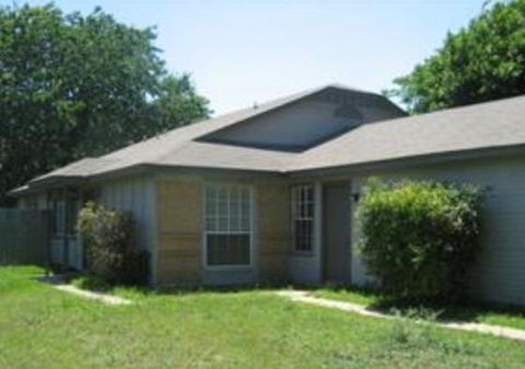 8703 Piney Point DR A Austin TX 78729