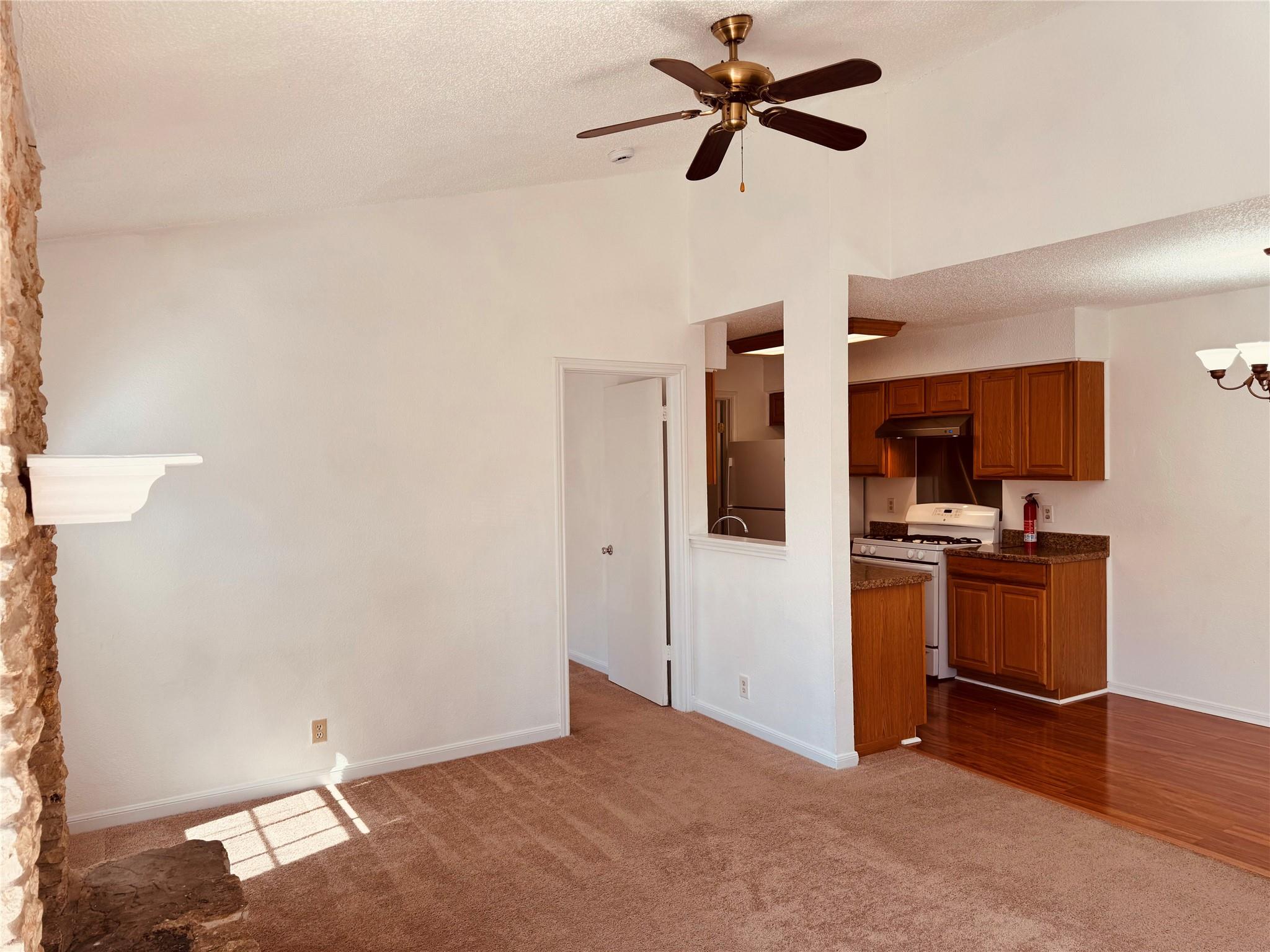 1917 Margalene WAY