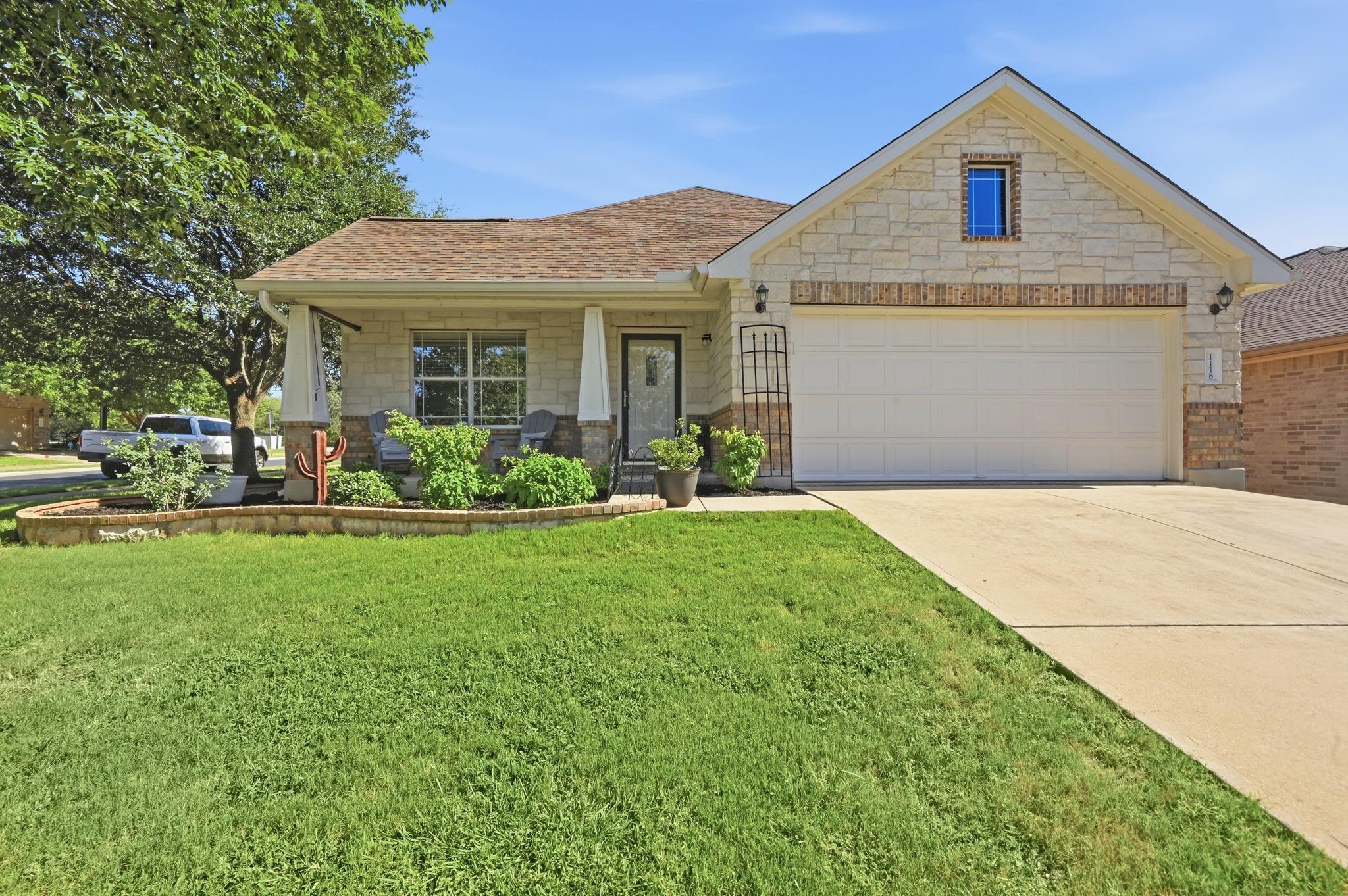 1118 Giberson WAY
