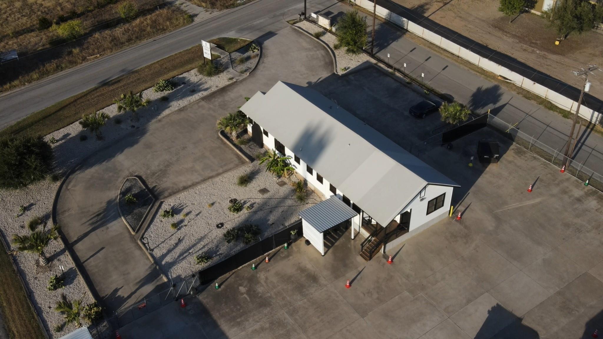 4613 Priem LN