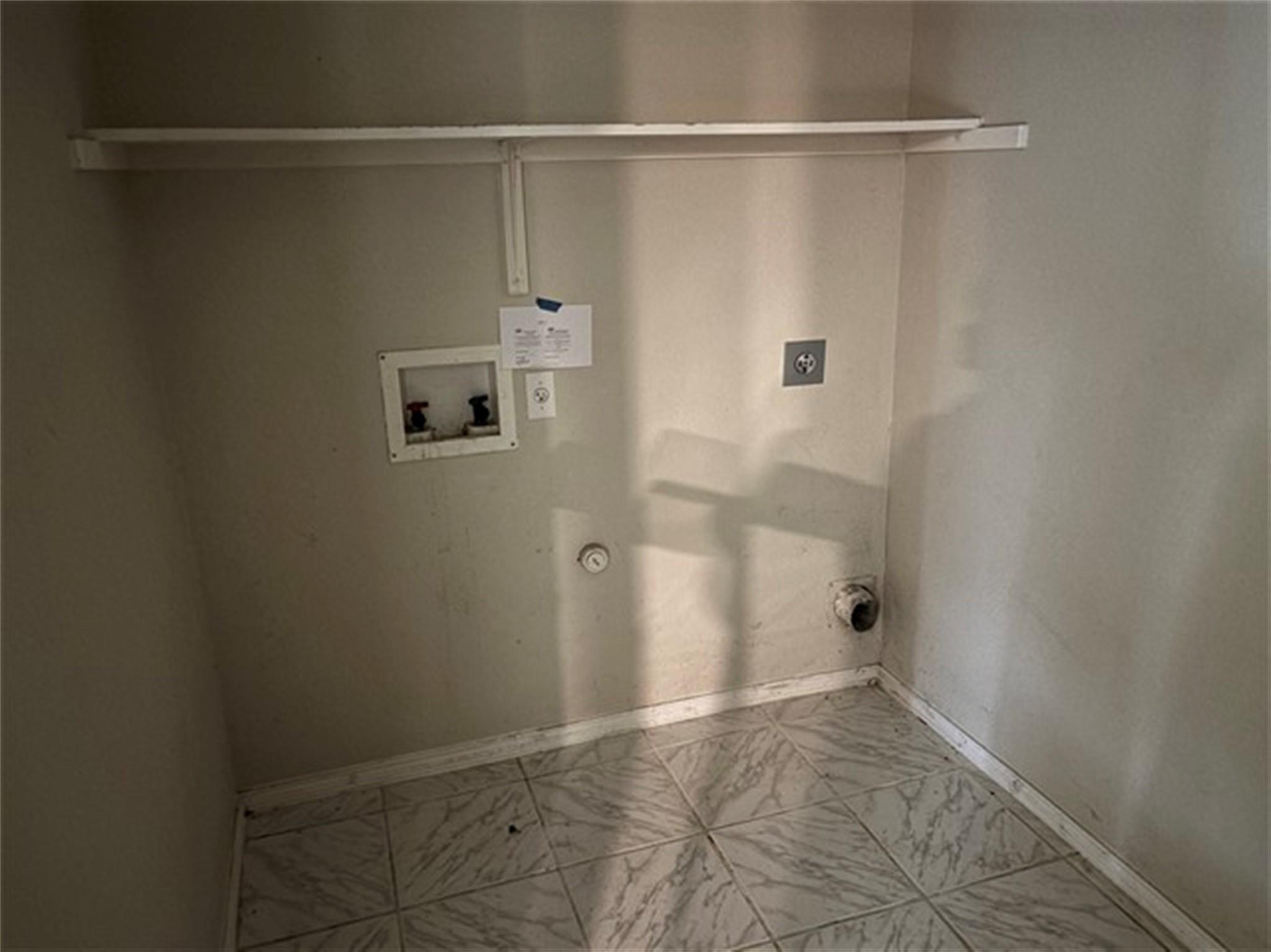 12828 Starbrimson TRL