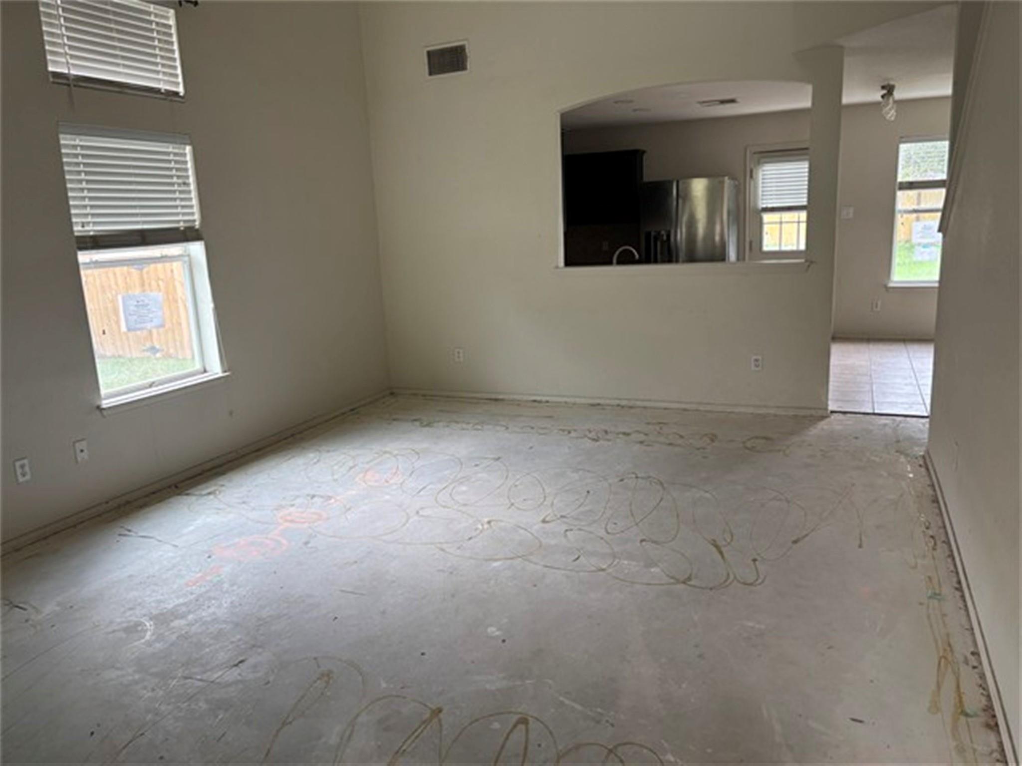 12828 Starbrimson TRL