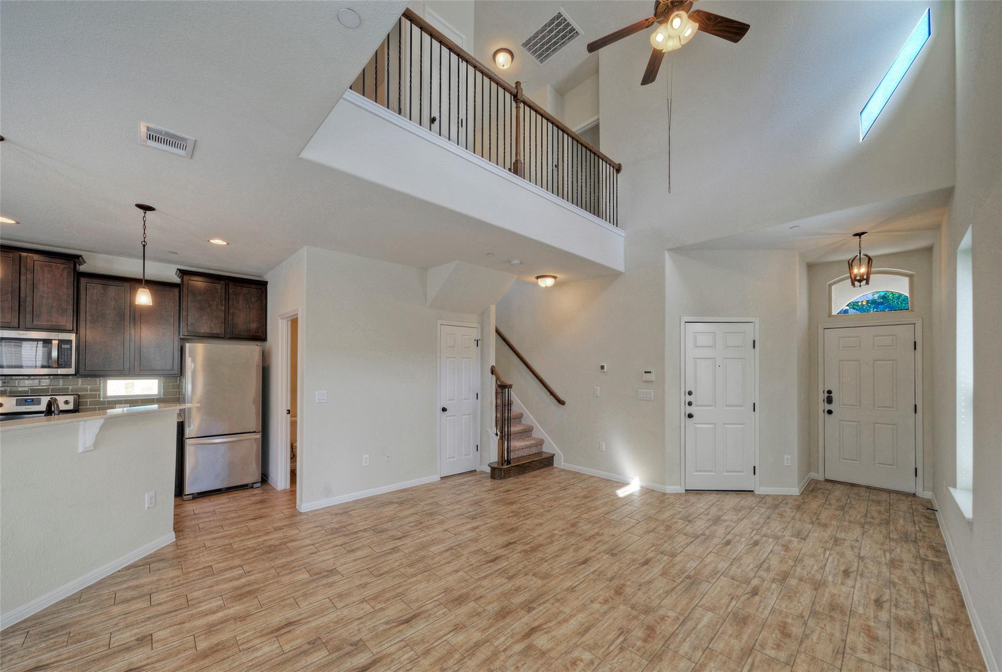 3240 E Whitestone BLVD 47