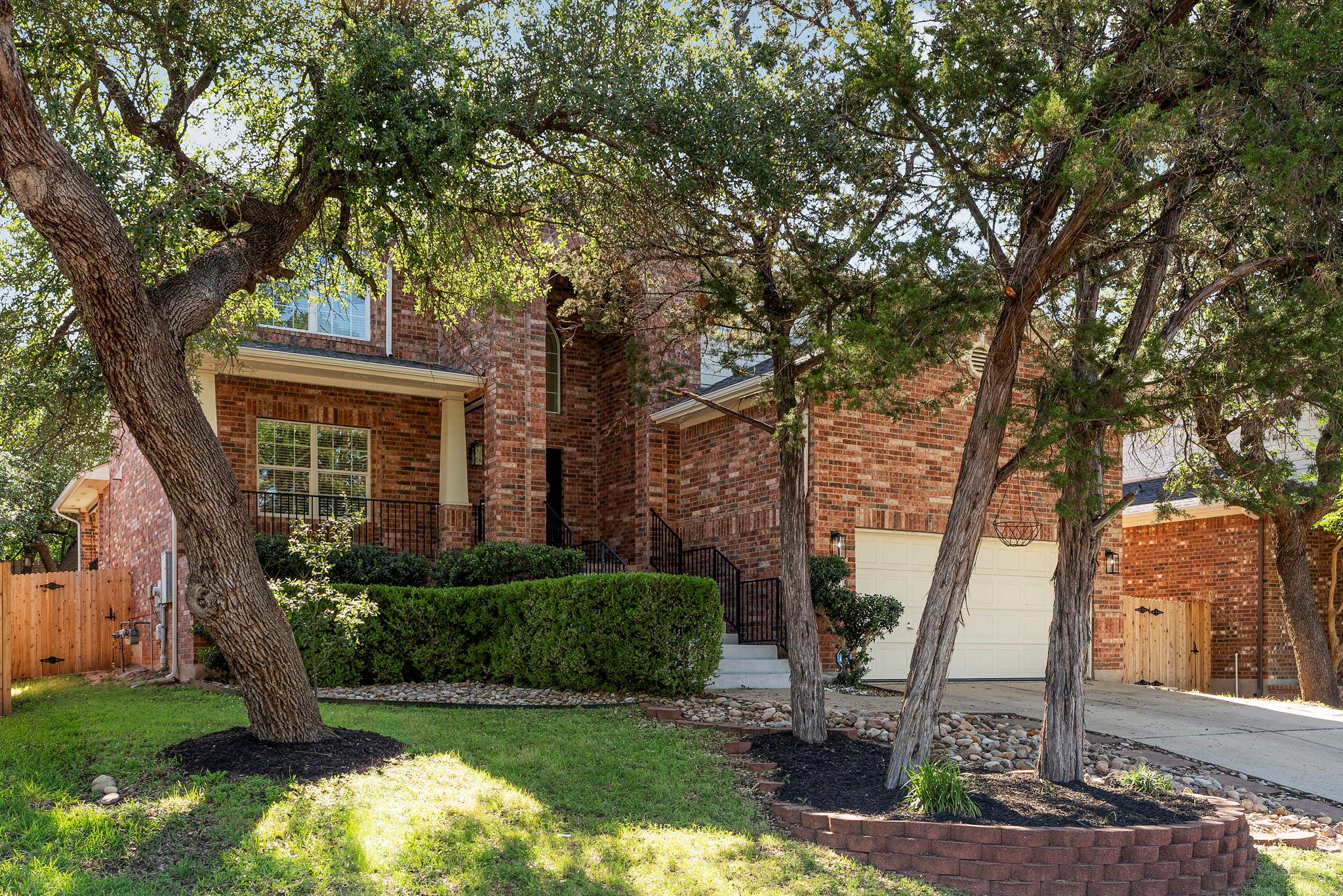 301 Muscovy LN