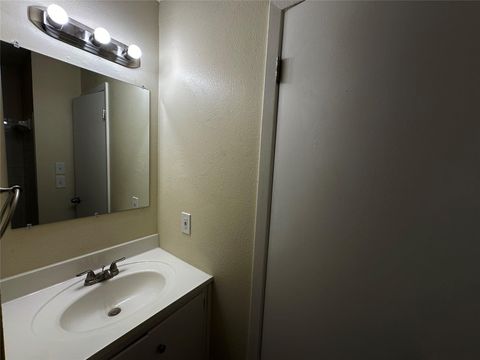 Tiny photo for 5206 Regency CV, Austin, TX 78724 (MLS # 4310641)