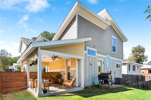 Tiny photo for 1807 Ulit Ave #B, Austin, TX 78702 (MLS # 3581718)