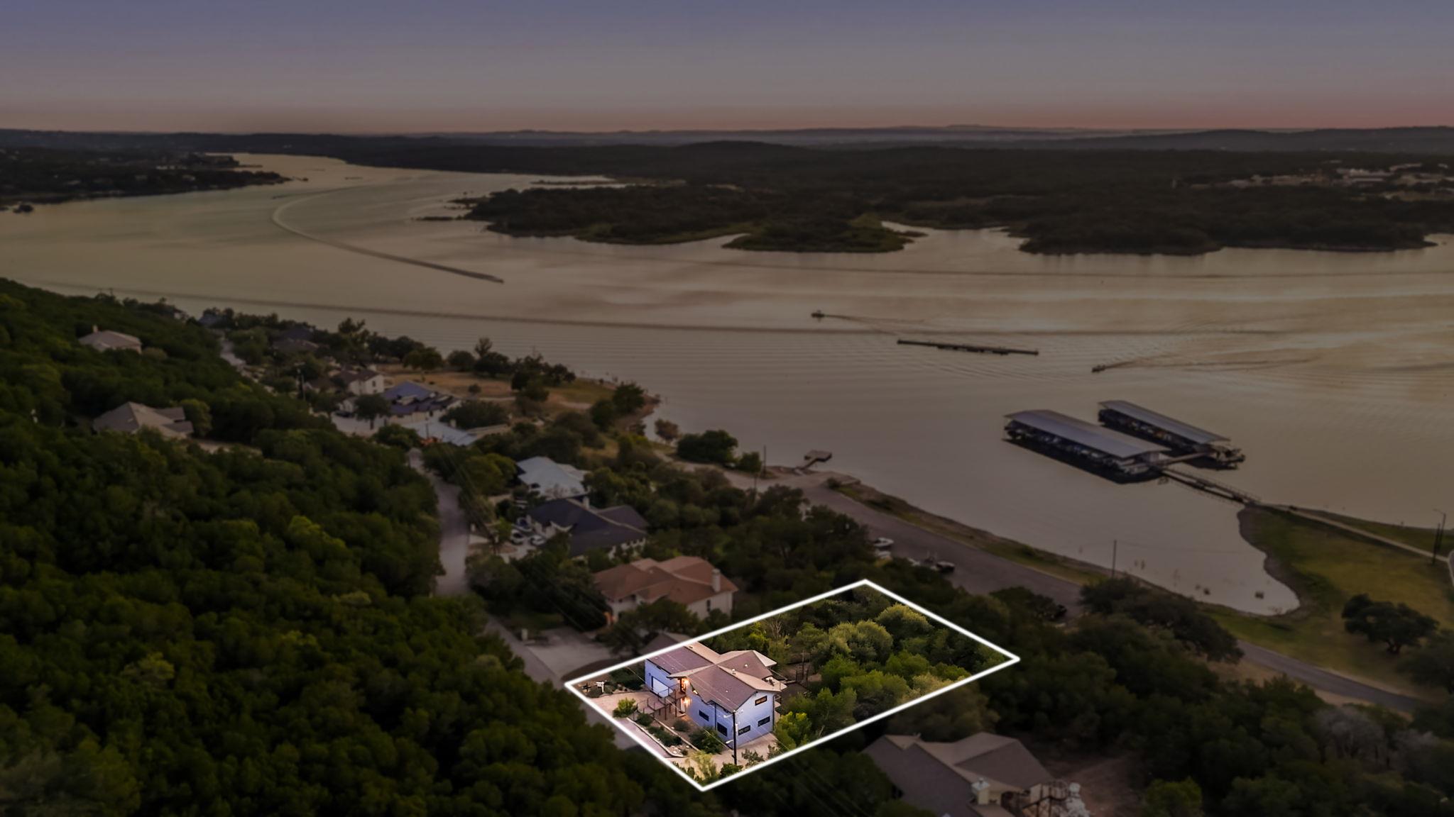 6300 Lakeshore DR