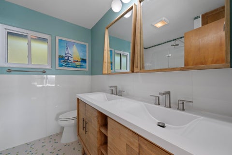 Tiny photo for 6300 Lakeshore DR, Lago Vista, TX 78645 (MLS # 2812486)