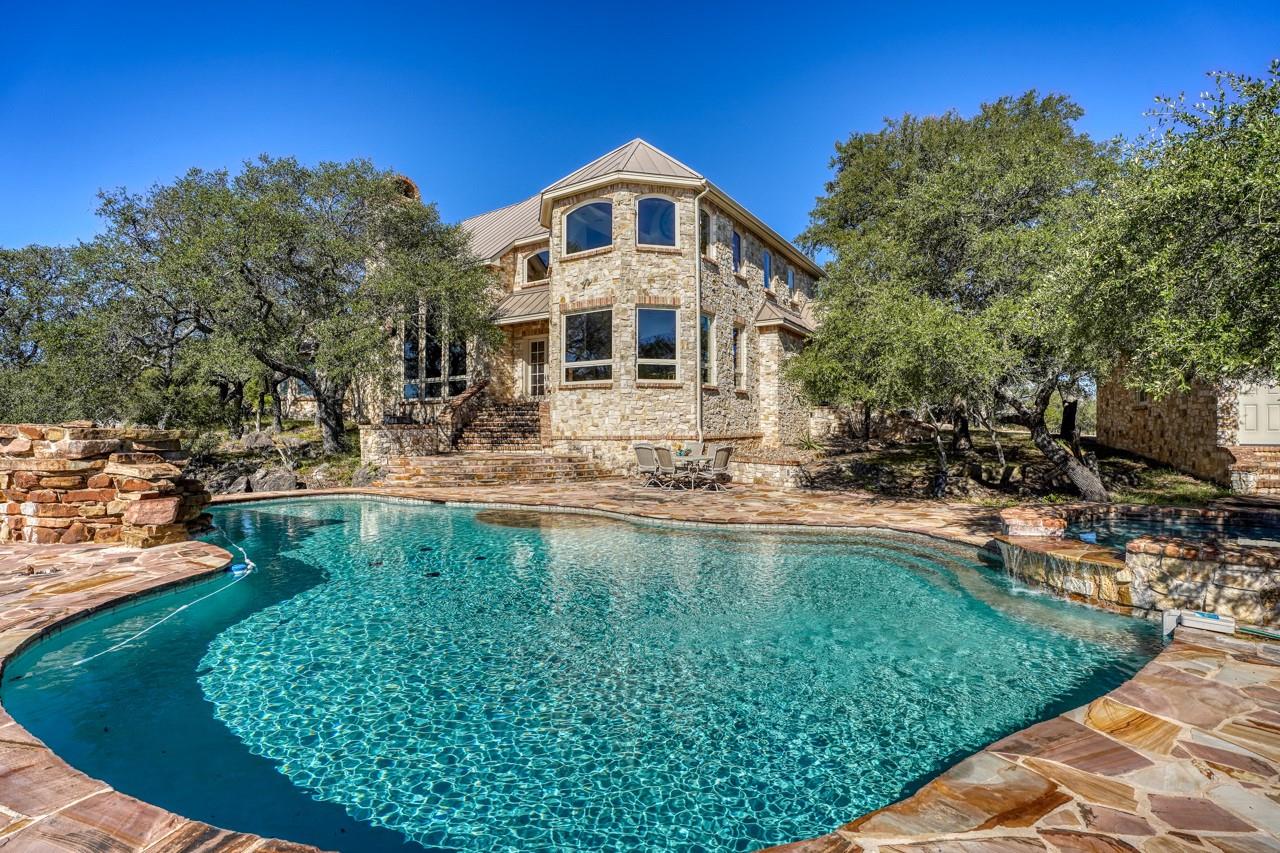 530 Scenic View DR