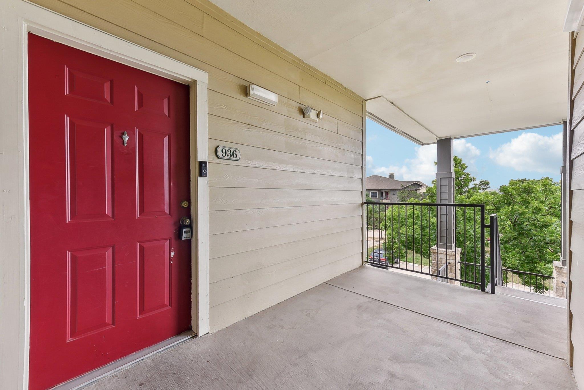 2320 Gracy Farms LN 936