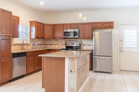 Photo of 8605 Snowden CV, Austin, TX 78729 (MLS # 6475989)