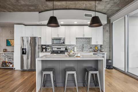 Tiny photo for 360 Nueces ST #3702, Austin, TX 78701 (MLS # 9638262)