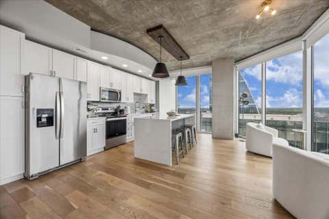 Tiny photo for 360 Nueces ST #3702, Austin, TX 78701 (MLS # 9638262)