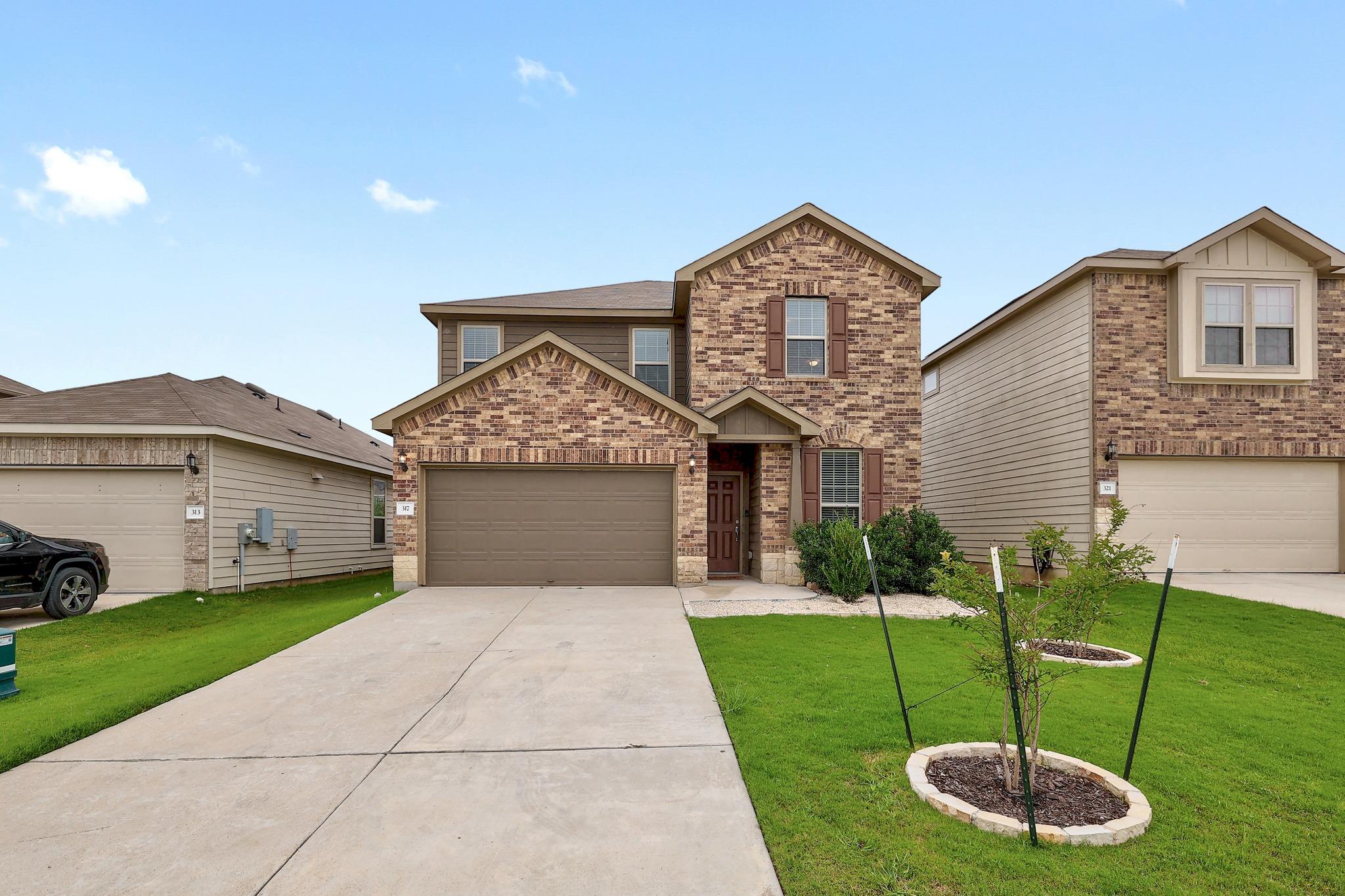 317 Bedford Falls LN