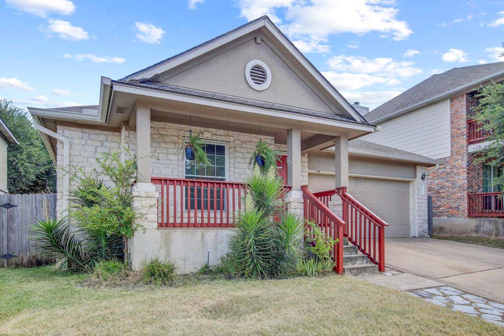 Photo of 1813 Rosenborough LN N, Round Rock, TX 78665 (MLS # 3956228)
