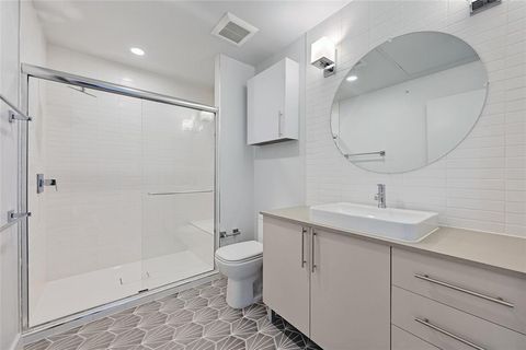 Tiny photo for 4004 Banister LN #303, Austin, TX 78704 (MLS # 9670234)