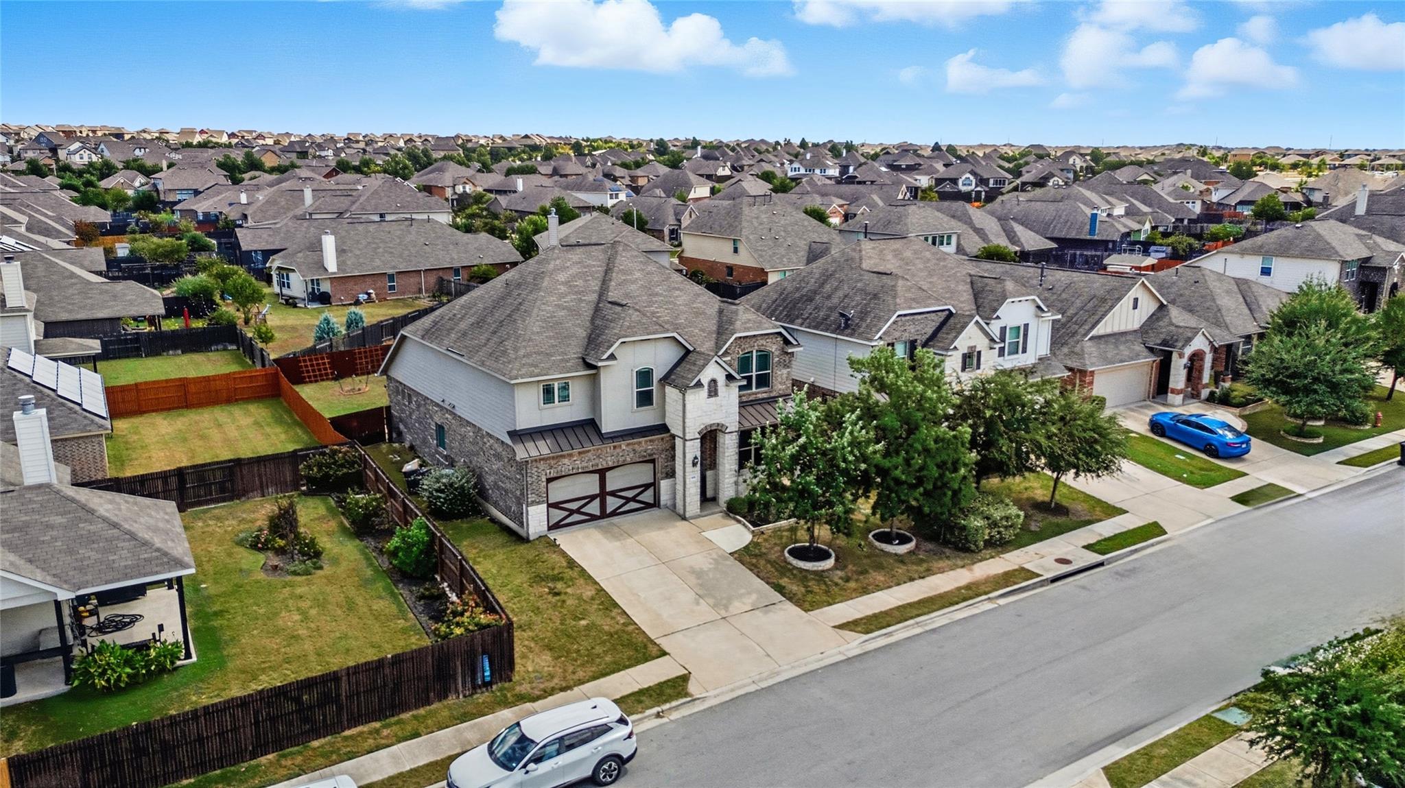 426 Vista Gardens DR