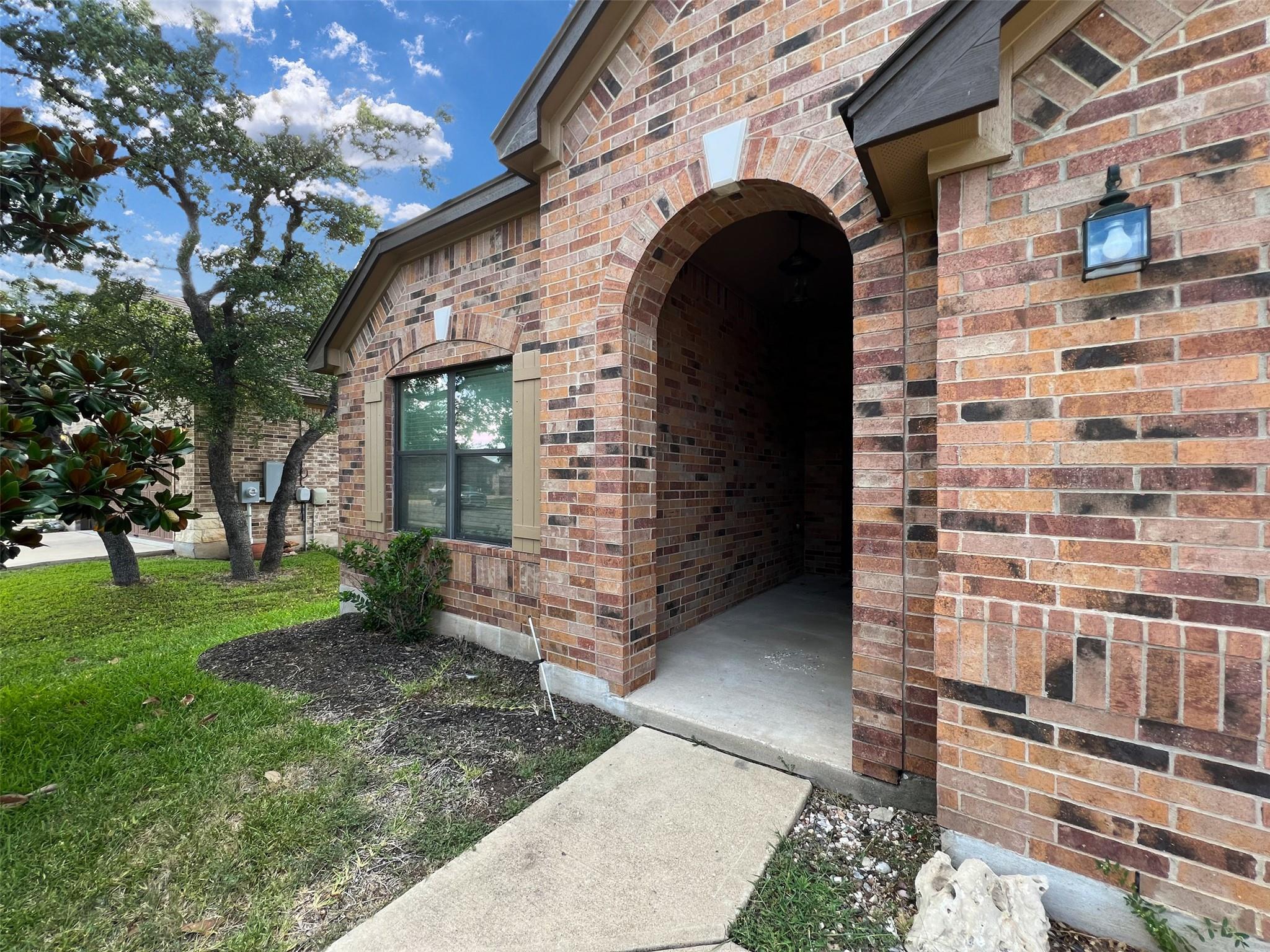 2107 Outpost DR