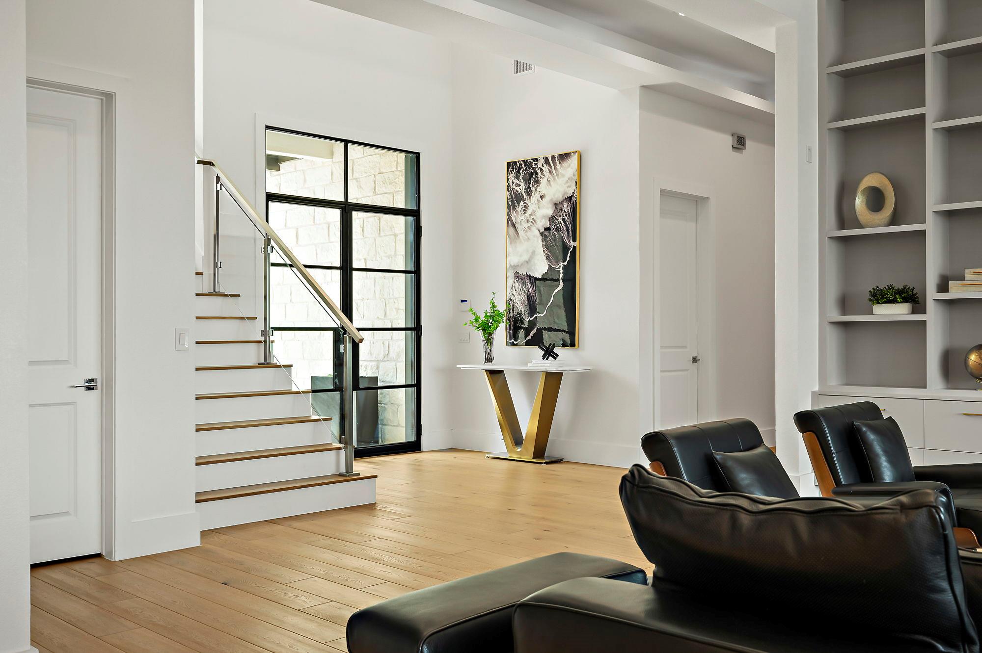 10211 Thistle RDG