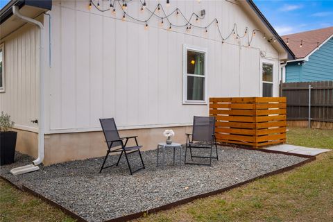 Tiny photo for 1822 Rainy Meadows DR, Austin, TX 78758 (MLS # 7965794)